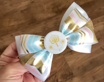 Inspired Its a small world hairbow