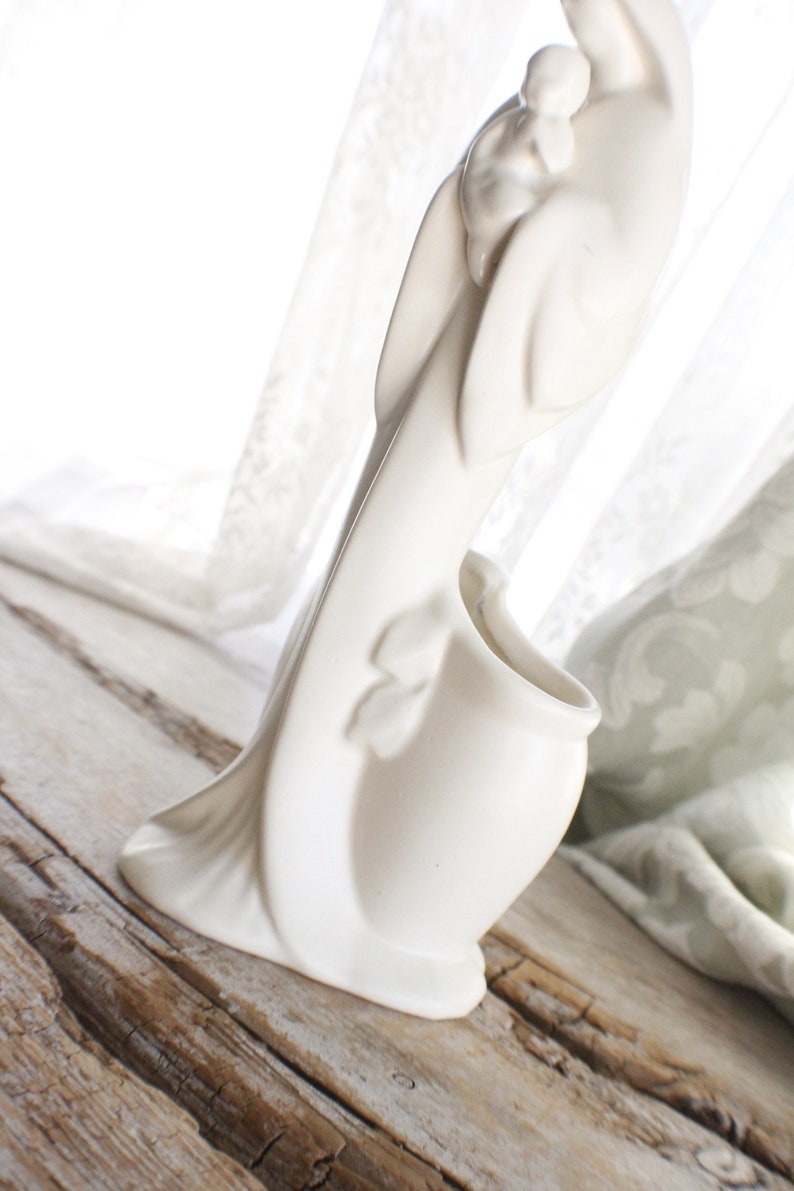 Vintage Haeger mother and child Planter Haeger Potteries vintage Haeger planter gift for mom Madonna and Child Planter mothers day gift