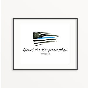 VERSANDFERTIGer Polizei-Aquarelldruck. Gesegnet sind die Friedensstifter-Wandbilder. Dünnes blaues Liniendekor.
