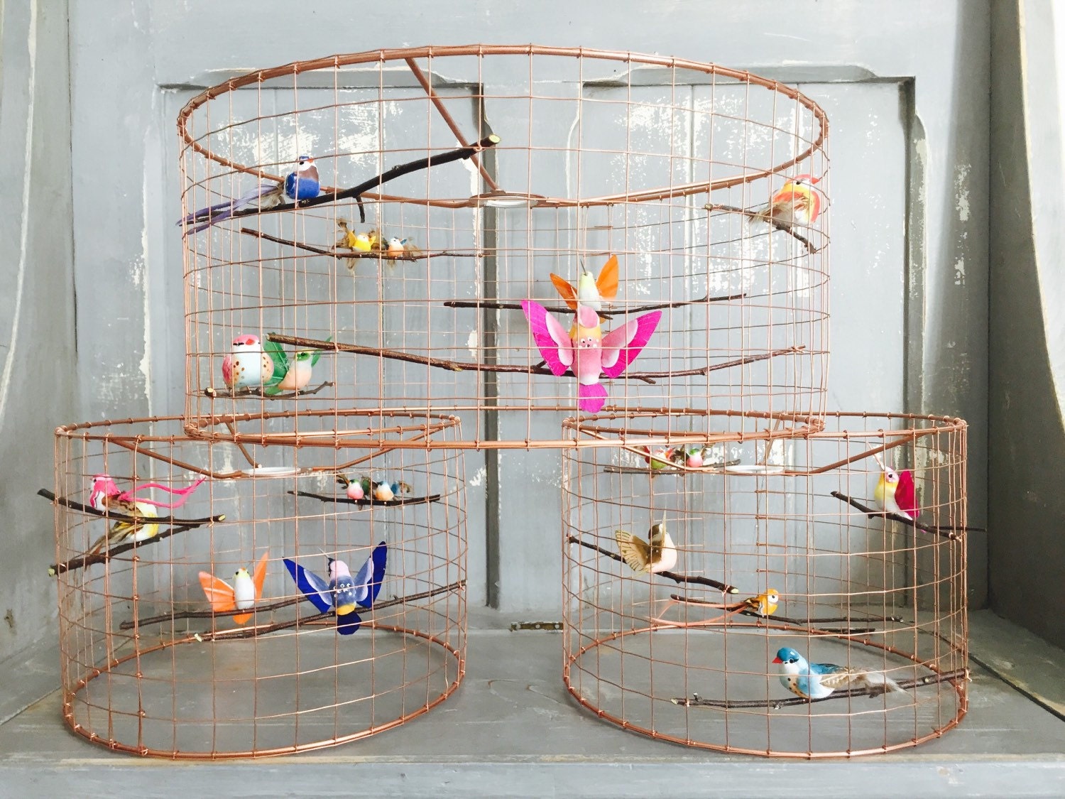 Large Bird Cage Chandelier Background