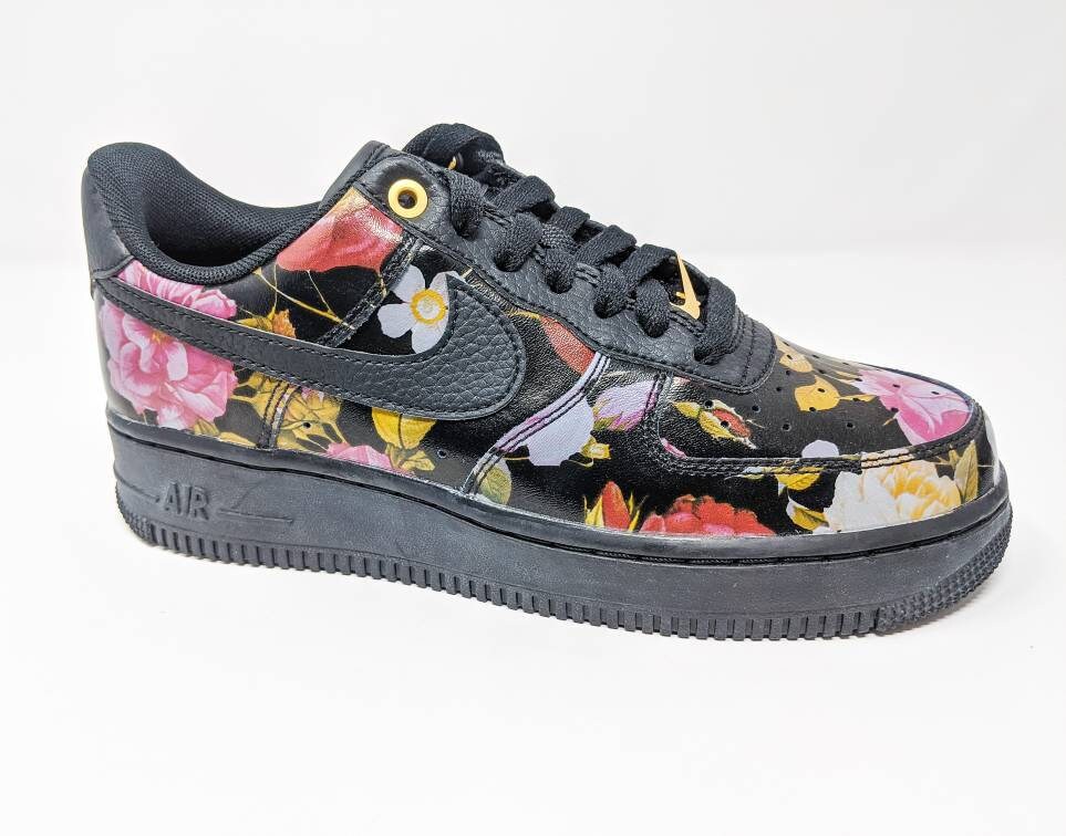 FREE SHIPPING - Brand New, Nike Air Floral Pattern Shoes ...