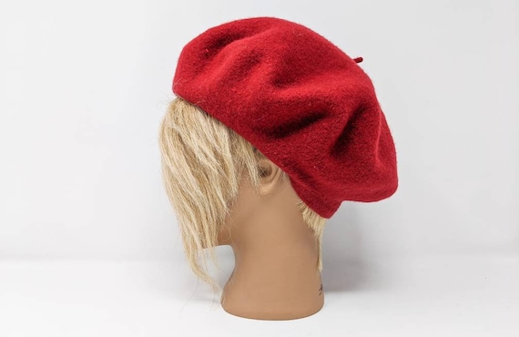 FREE SHIPPING - Vintage 1960's Wool Red Beret | Pa