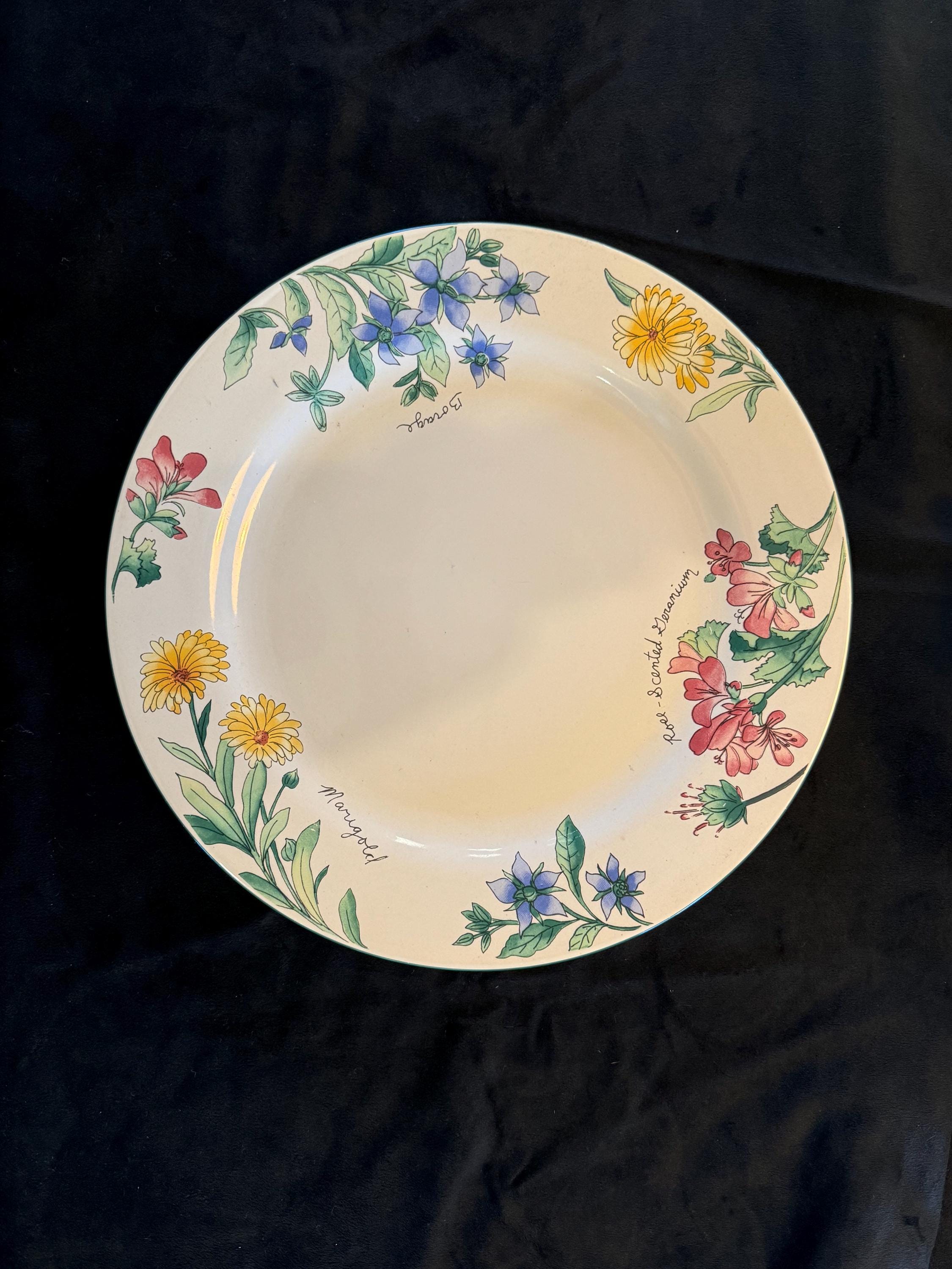 Majesticware by Sakura Geranium by Sue Zipkin 1997 Serving dish plate