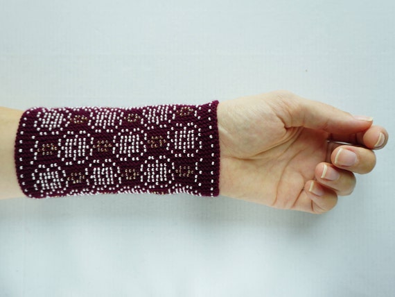 knitted wristlets