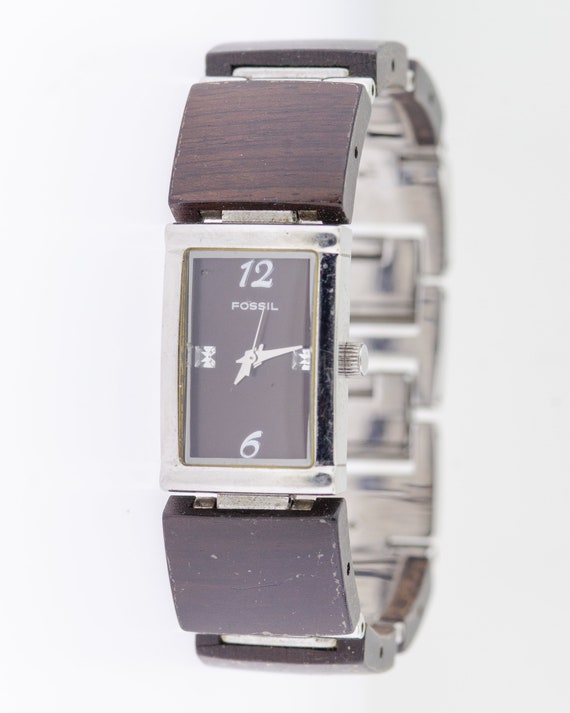 Fossil f2 watch value clearance