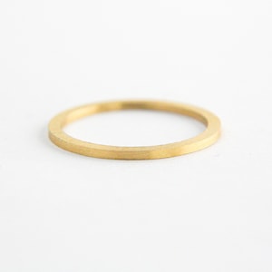 Stackable Ring in 18k Yellow Gold / Gold Ring / 18k Gold Ring / stackable band / stackable ring  / Yellow Gold band / Gold band / 18k Gold