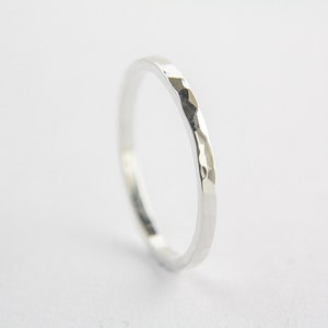 Stackable hammered Gold Ring  / Silver ring / Gold Ring / Gold Ring / stackable band / stackable / Rose Gold band / Gold band / 10k 14k 18k