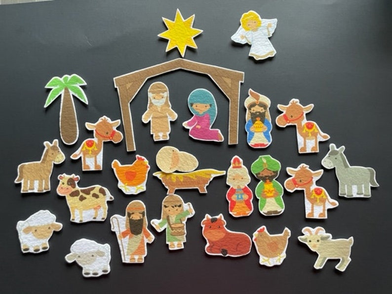 Nativity Felt Board Pieces // Advent Felt Manger // Felt Board Story // Bible Story // Felt Board Stories // Advent Calendar image 2