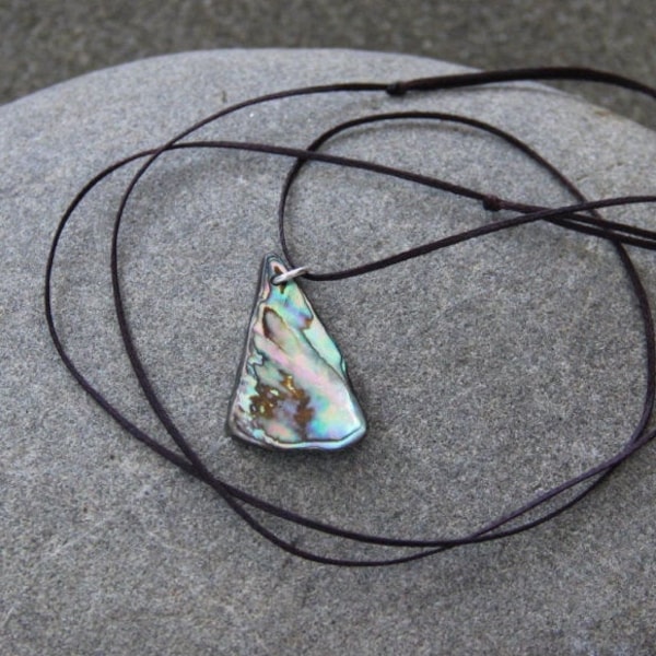 Paua shell necklace, abalone necklace, paua jewellery, abalone jewelry, hippie jewelry, beach jewellery, nature inspired, sea, shell jewelry