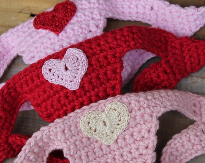 Featured listing image: Heart Puppy Harness, For Teacup Mini Toy Pet Dog, 2 to 3 Pounds, LOVE Crochet Vest