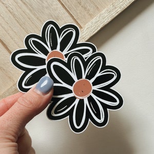 Schwarz-Weiß-Gänseblümchen-Vinyl-Aufkleber - Boho Wasserflaschen-Aufkleber, Blumenaufkleber, Laptop-Aufkleber, personalisierter Telefon-Hüllenaufkleber, wasserdicht