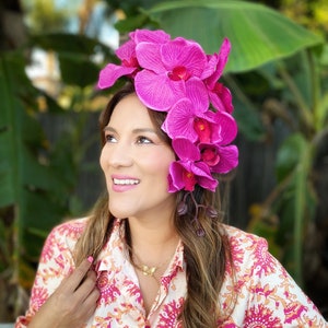 Orchid hair, hot pink fascinator, floral headpiece, orchid hat, orchid headband, orchid fascinator, royal ascot headpiece