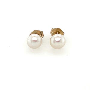 Brincos de pino de pérola de ouro amarelo 14k
