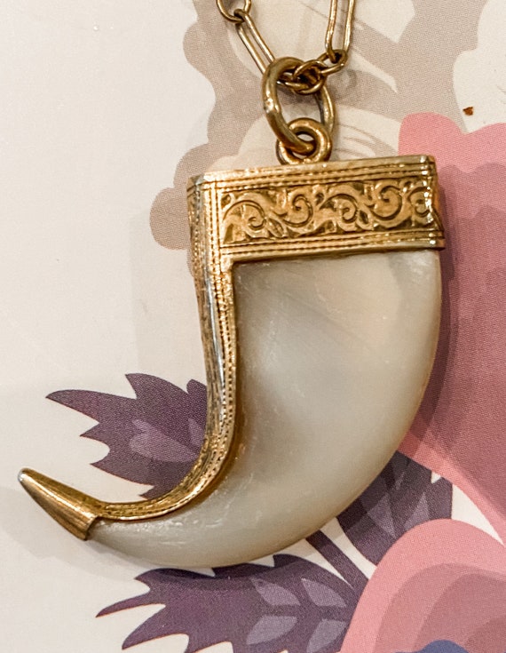 Victorian Raj Period Tiger Claw Pendant