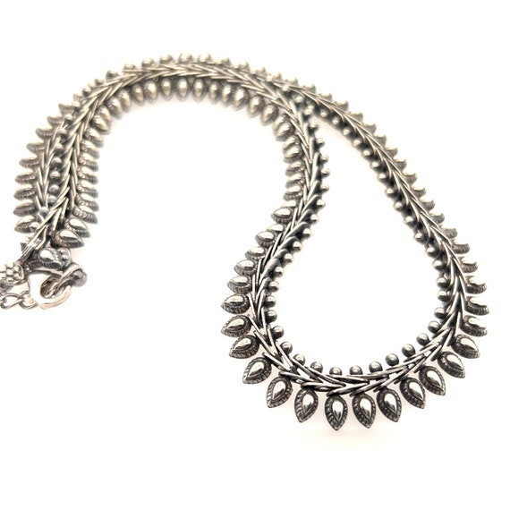 Gorgeous Victorian Silver Stylized Acorn Necklace