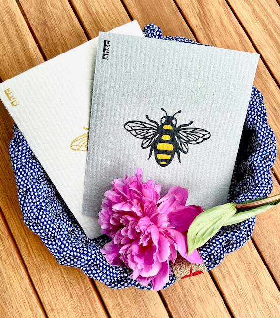 Alternative to Single-use GREETINGS Card: BEE Eco Dishcloths Green Kitchen  Chic, Compostable Swedish Dishcloth 