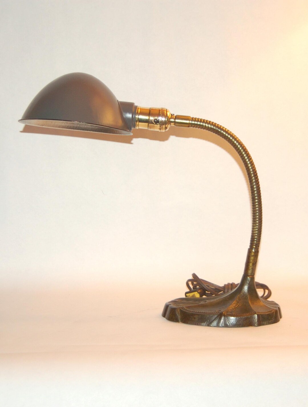 ANTIQUE GOOSENECK Desk LAMP Farber Business Iron Modern Brass Vintage ...