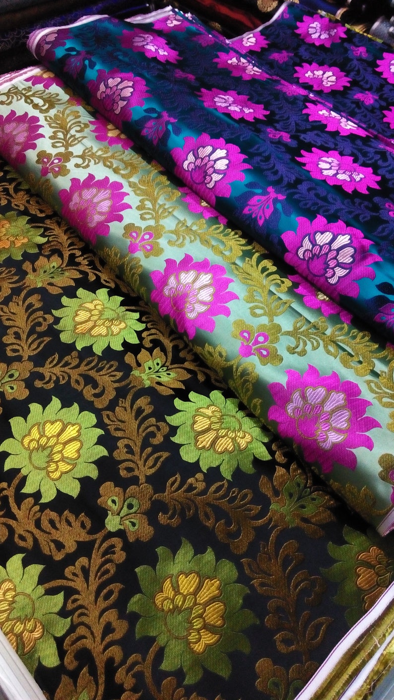 Chinese silk brocade woven damask fabric cheongsam cushion | Etsy