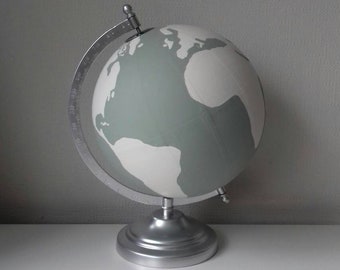 Hand painted globe -wedding guest book