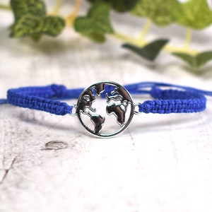 Planet Erde Armband für Männer oder Frauen - Verstellbarer Hanf Schmuck - Geschenke für Weltreisende und Abenteurer - Weltkarte Wanderlust Reisen