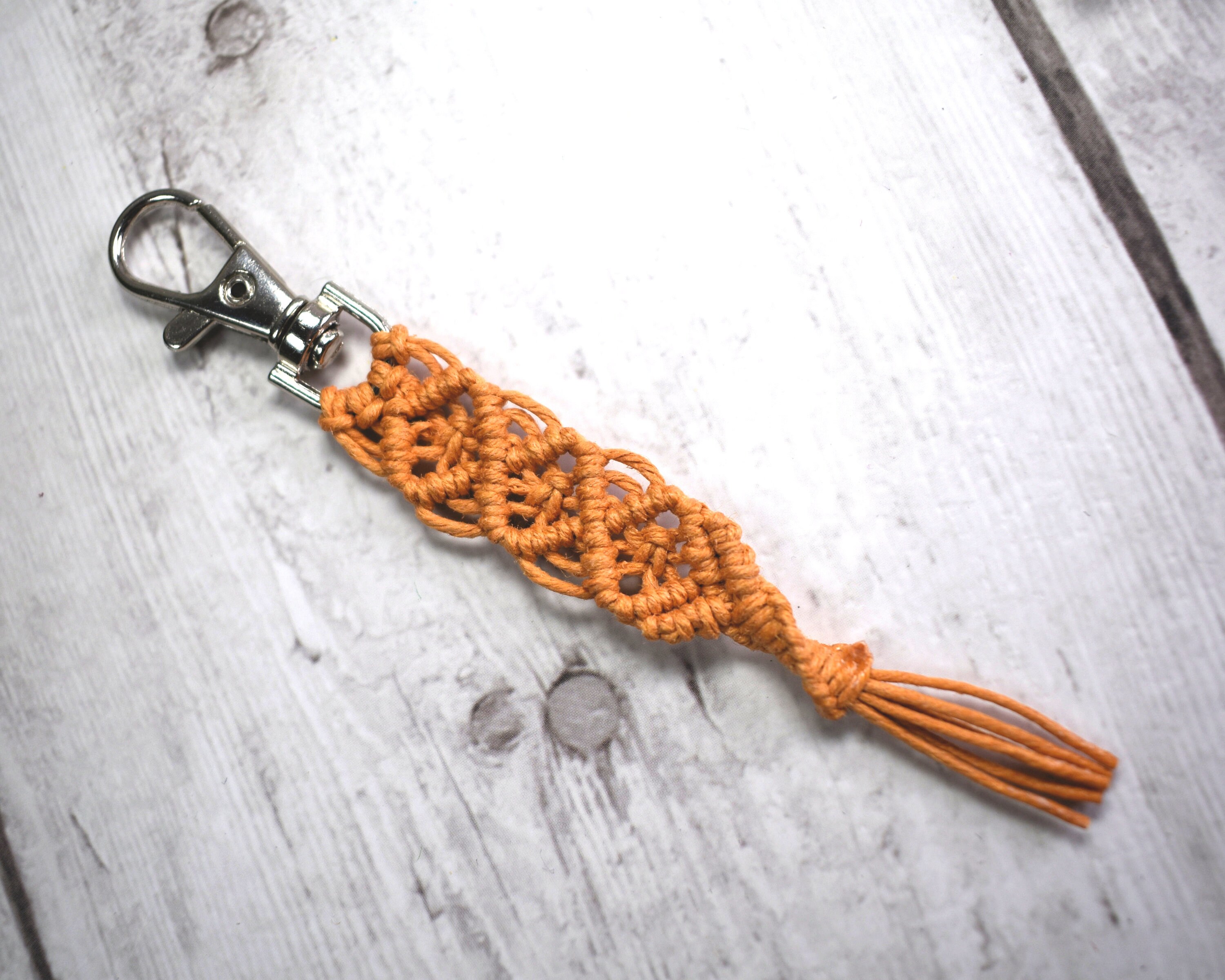 小物 ovy deci Carabiner Macrame Keychain il_fullxfull.2582502388_8dvm.jpg