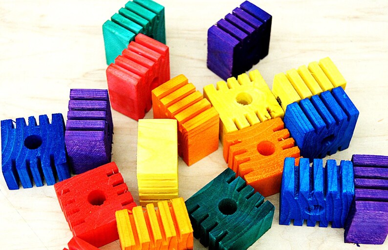 Parrot Bird Toy Parts Supply Wooden Grooved Colored Blocks Cockatoo