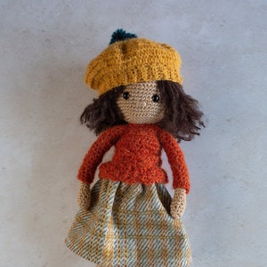 Bessie - Schema per bambola Amigurumi all&#39;uncinetto