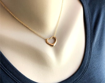 Heart Necklace Layering Necklace Gold Heart Silver Heart Dainty Necklace Delicate Necklace Everyday Necklace Necklace for Mom Heart Jewelry