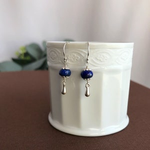 Blaue Tropfen Ohrringe,Silber Lapis Ohrringe,Niedliche Edelstein Ohrringe,Gold Lapis Ohrringe,Art Deco Lapis Lazuli Ohrringe
