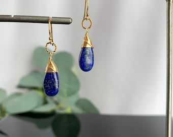 Lapis Ohrringe Blaue Ohrringe Niedliche Ohrringe Zierliche Ohrringe Träne Ohrringe Ohrringe für Frauen Edelstein Ohrringe Gold Ohrringe Geschenk für Mama