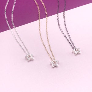 Tiny Star Necklace,Star Jewelry,Dainty Star Necklace,Celestial Jewelry,Open Star Pendant,Minimalist 3D Star Necklace,Dainty Star Necklace