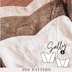 Puede incluir: Un patrón de top de crochet blanco, marrón y beige llamado "Sally" con un icono de descarga PDF. El patrón incluye dos estilos diferentes de top.