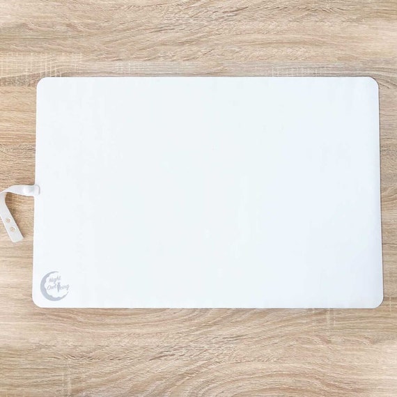 FAST SHIPPING Large Two-sided White Silicone Working Mat W/ Closure by  Night Owl Icing, Silicone Mat, White Silicone Mat 