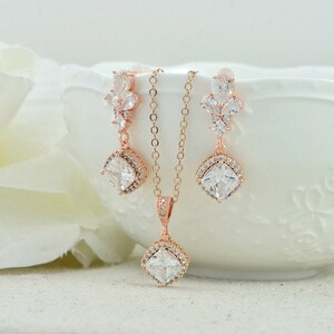 Ivy rose jewelry top