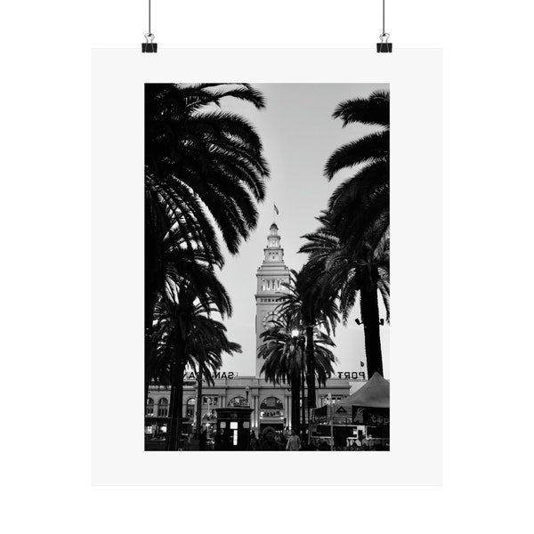 Affiche de San Francisco | Affiche noire et blanche de San Francisco | Affiche du bâtiment | Construction du ferry | Posters verticaux mats
