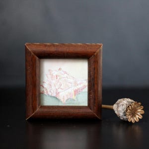 Mini sea shell still life watercolor painting with gold details – decorative vintage beach art, 6.5 x 6.5 cm | Judit Fortelny Fine Art