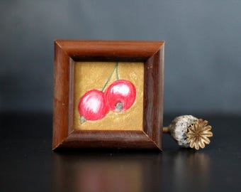 Studie av en akvarellmålning med vinbär på guld – stämningsfull vintagekökskonst, 6,5 x 6,5 cm | Judit Fortelny Fine Art