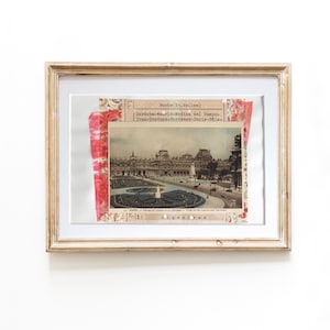 Collage vintage París, Louvre, postal coloreada a mano años 20, regalo de arte viaje | JF Design Bellas Artes