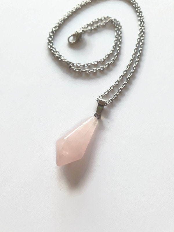 crystal rose quartz pendulum crystal rose quartz pendulum