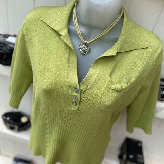 KAREN MILLEN Lime Green Knit Top Ribbed Collar 90… - image 5