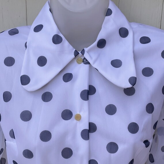 Vintage 1970s Polkadot Shirt Blouse Retro Beagle … - image 4