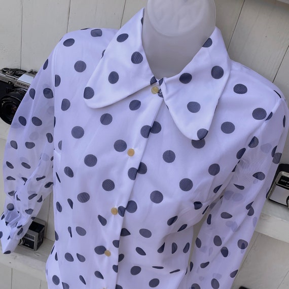 Vintage 1970s Polkadot Shirt Blouse Retro Beagle … - image 3