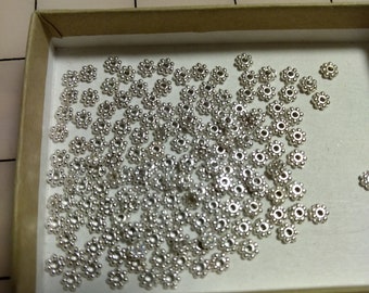 100 Pièces Silver Tone Bali Style, Daisy Spacers, Bright Silver Finish 5mm Base Metal (# A258)