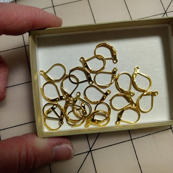 20 Pieces Gold Tone European Lever Back Earring Finding Base Metal (# A261)