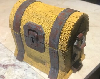 fortnite loot treasure chest with 10 glow in the dark v coins - fortnite loot chest toy