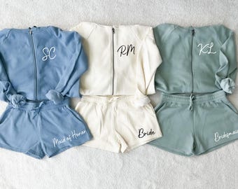 Bridesmaid Pajamas, Custom Bridal Party pajamas, bridal sweatsuit, Bridesmaid PJs, Getting Ready Outfit, Bridesmaid Robe, Bachelorette PJs