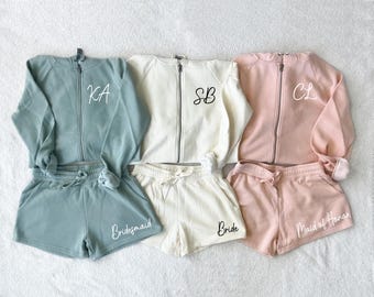 Bridesmaid Pajamas, Custom Bridal Party pajamas, bridal sweatsuit, Bridesmaid PJs, Getting Ready Outfit, Bridesmaid Robe, Bachelorette PJs