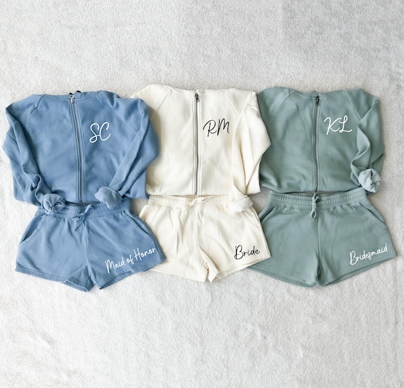 Bridesmaid Pajamas, Custom Bridal Party pajamas, bridal sweatsuit, Bridesmaid PJs, Getting Ready Outfit, Bridesmaid Robe, Bachelorette PJs