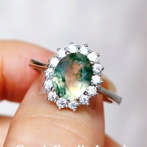 Oval Moss Agate Engagement Ring - 2ct Green Agate Promise Ring Silver - Anniversary Gift for Her