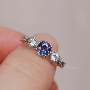 Solid 14K Gold Alexandrite Ring Alexandrite Engagement Ring Wedding Ring Promise Ring Anniversary Ring Delicate
